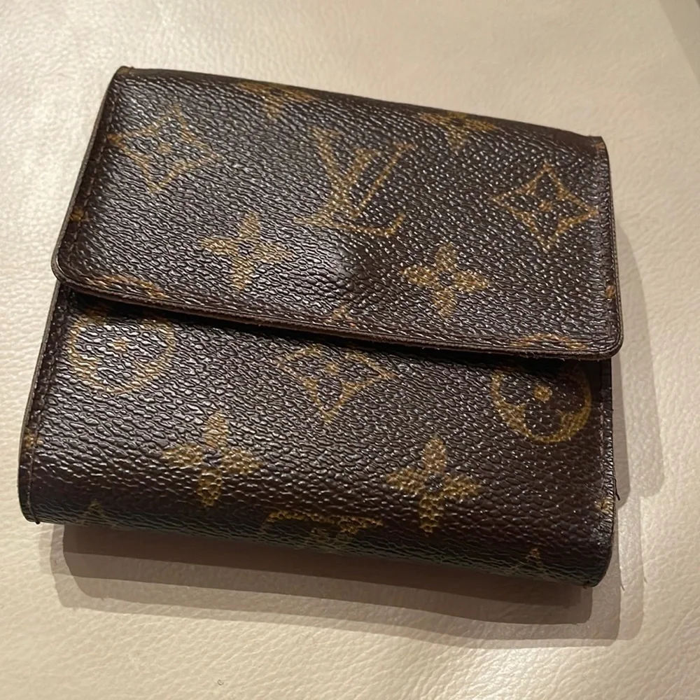 Louis Vuitton Elise Trifold Wallet - Picture 3 of 11